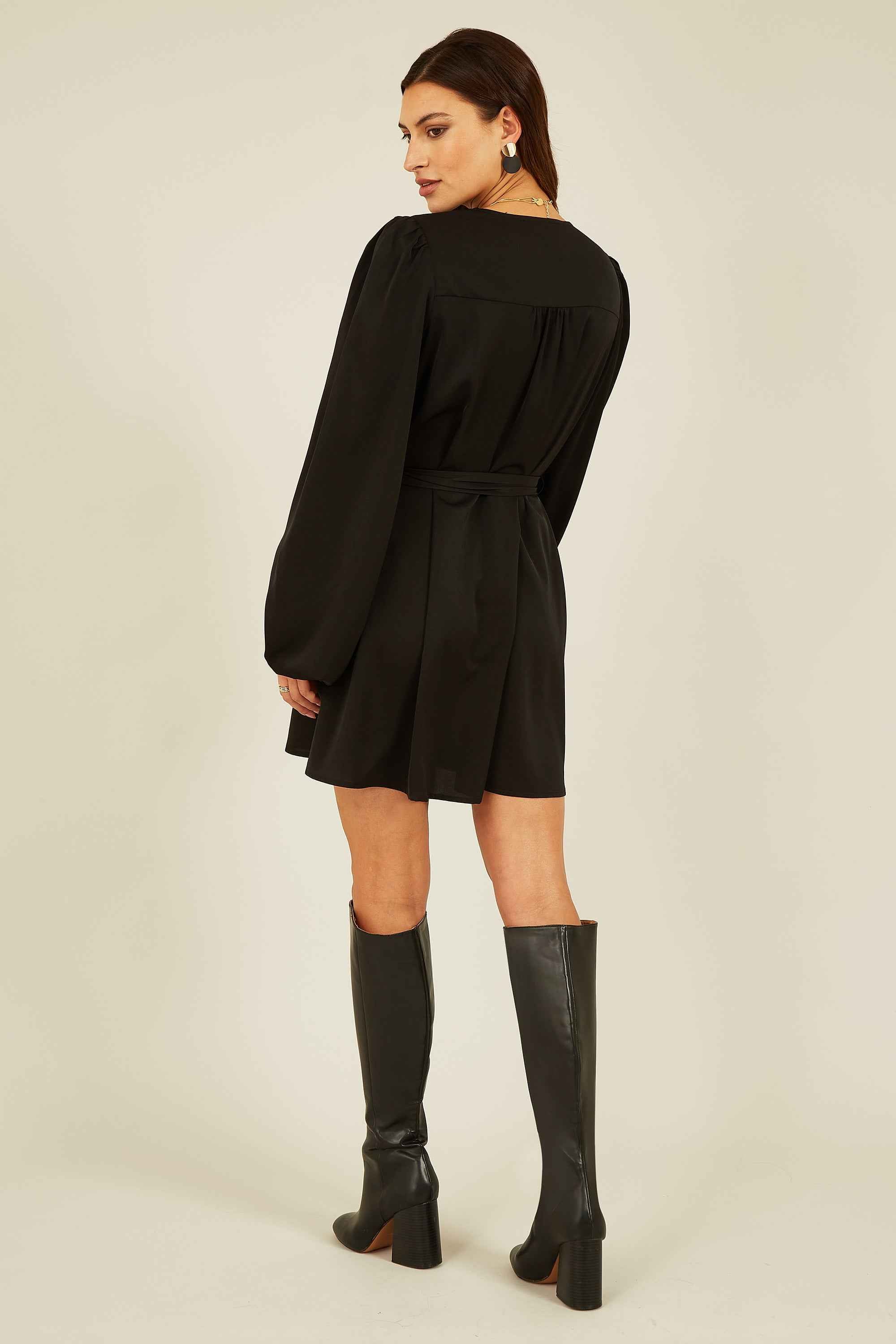 Mela Black Balloon Sleeve Shirt Dress