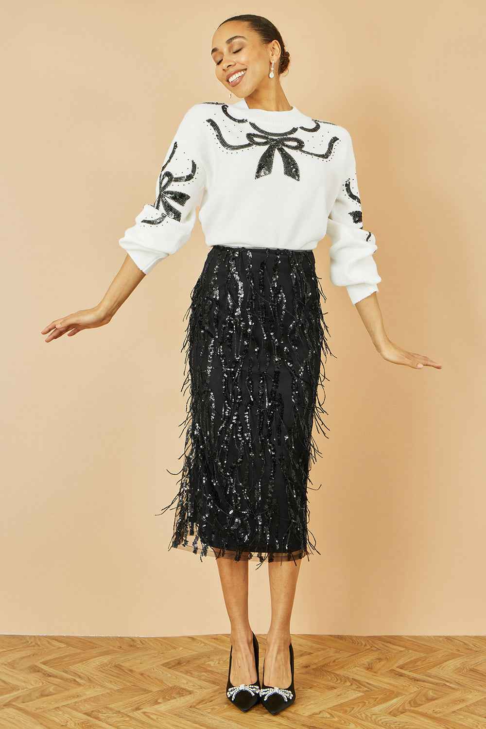 Yumi Black Hanging Sequin Fitted Midi Skirt