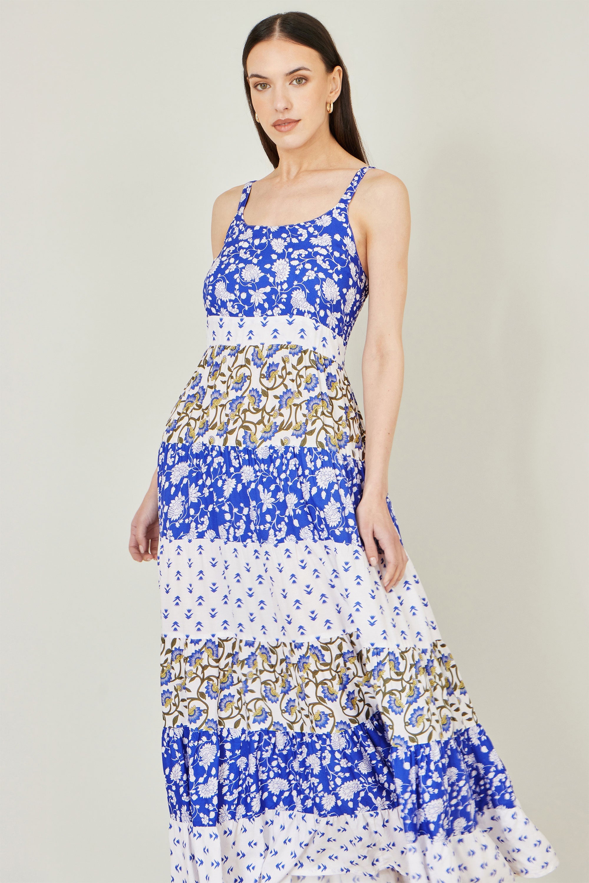 Yumi White And Blue Rayon Patchwork Print Tiered Maxi Dress