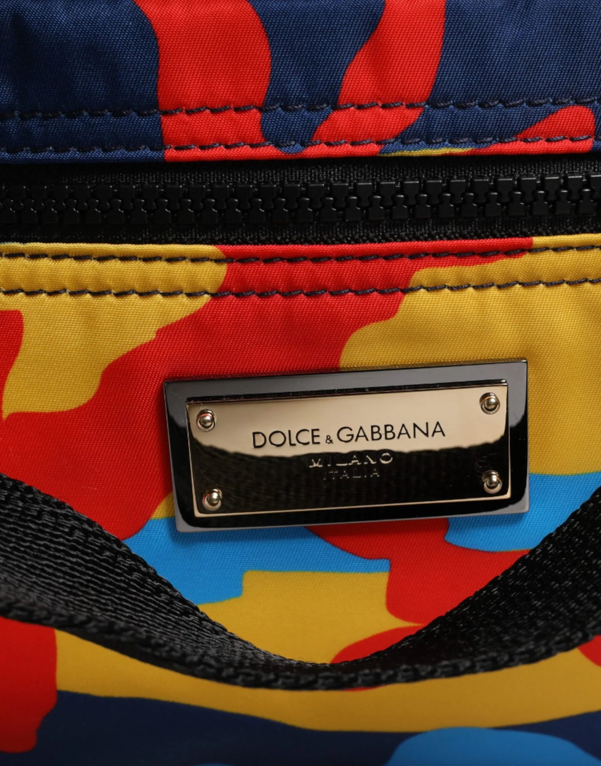Dolce &amp; Gabbana Einkaufstasche aus Nylon in mehrfarbigem Camouflage-Look
