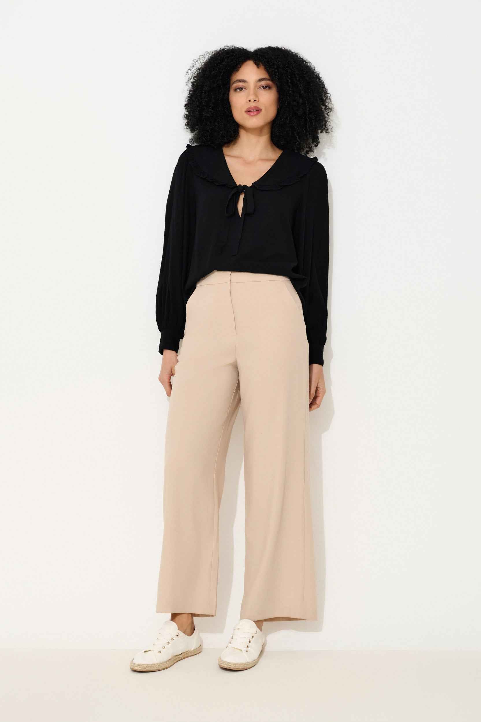 Elina Wide Leg Cropped Trousers
