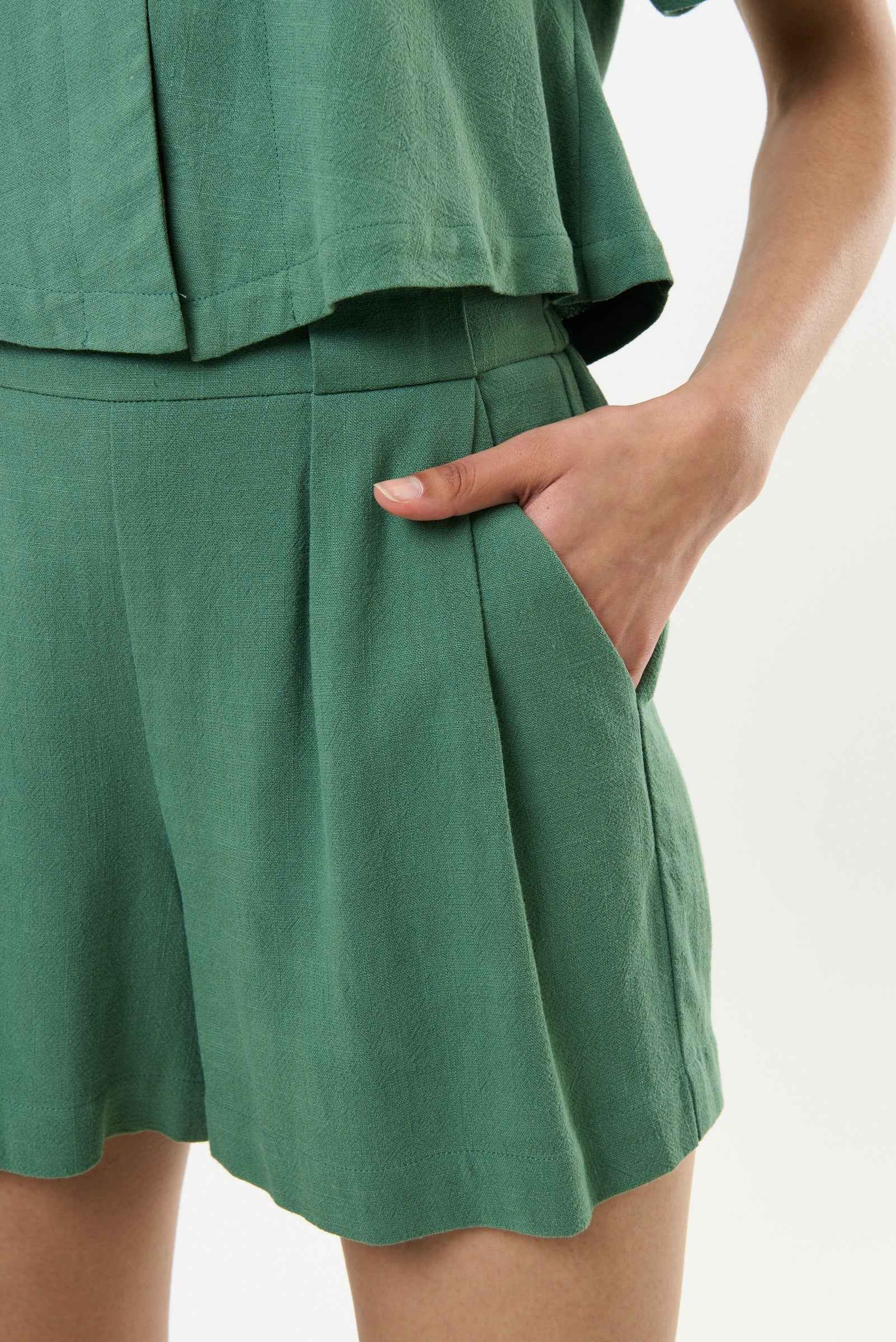 Hilton Linen Mix Shorts - Green