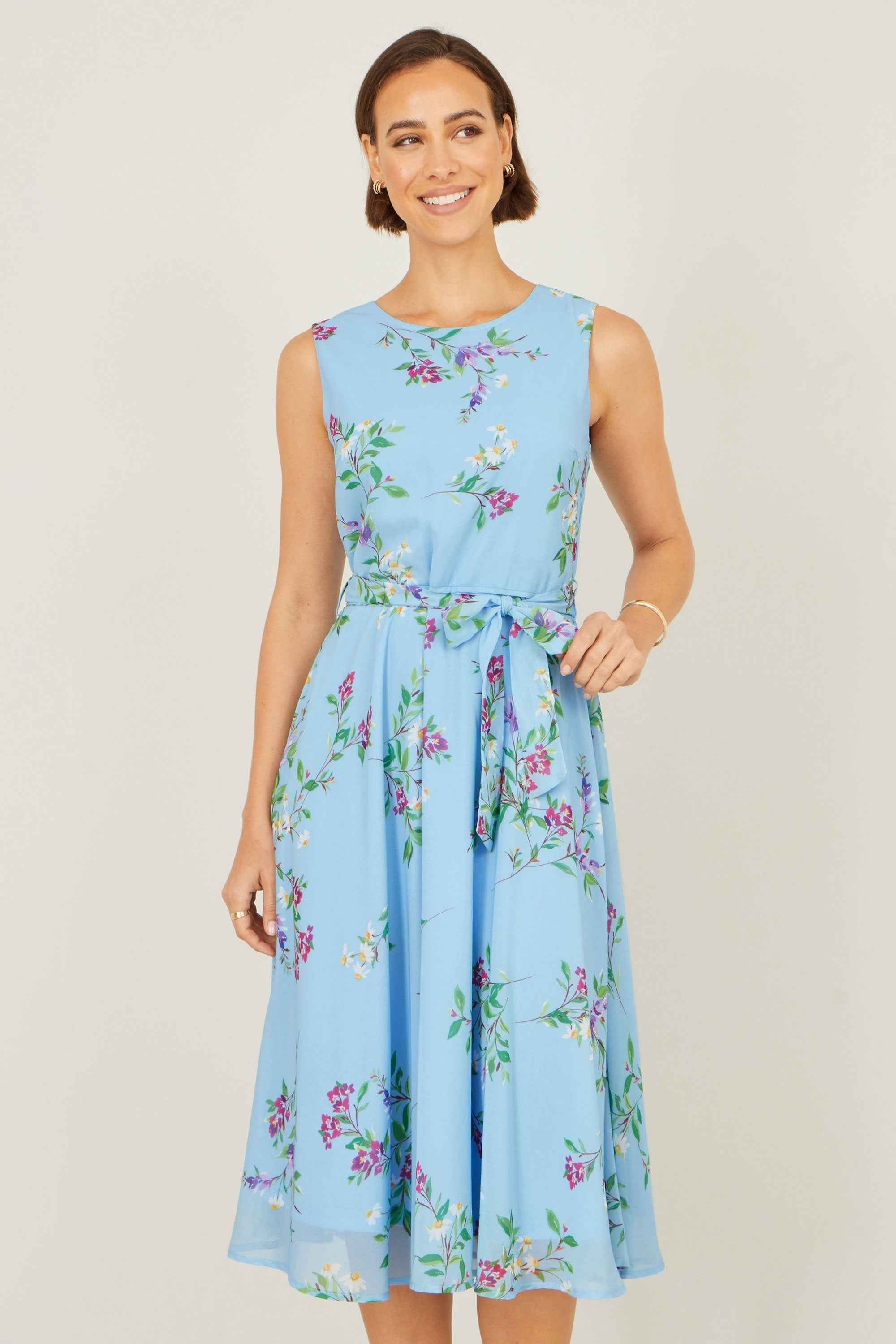 Yumi Blue Floral Print Midi Skater Dress
