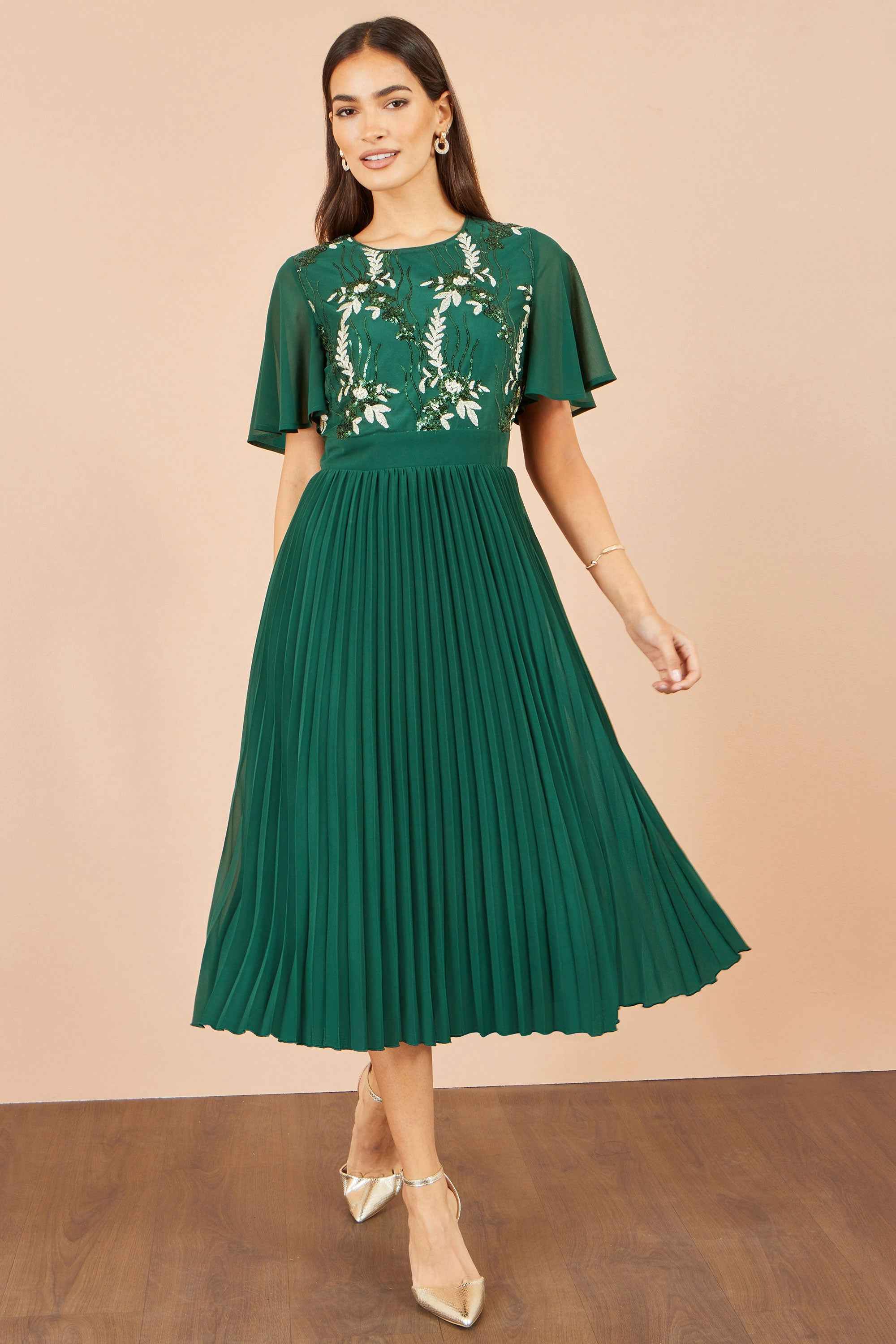 Yumi Green Sequin Embroidered Pleated Midi Dress