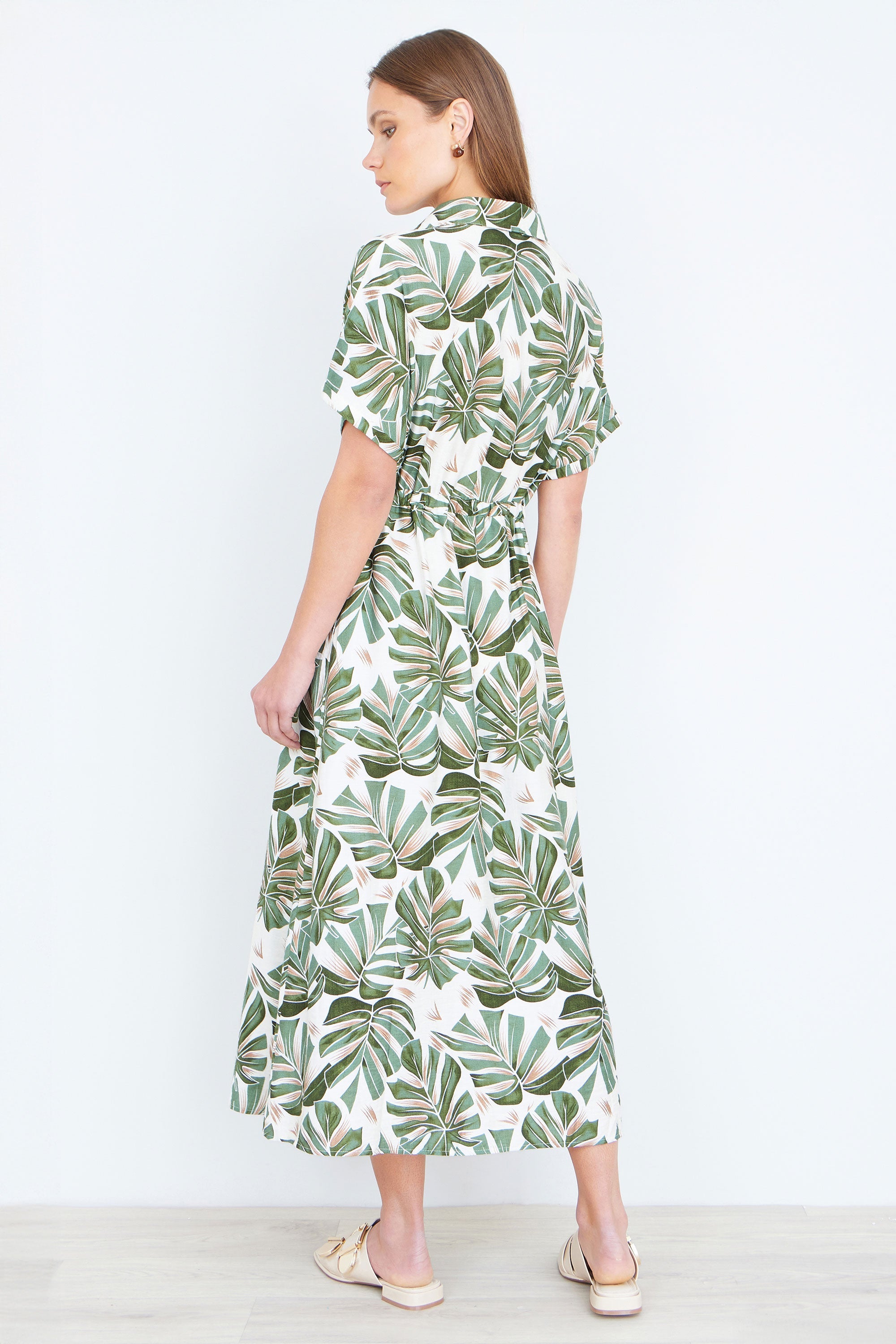 Yumi Green Viscose Leaf Print Relaxed Midi Dress